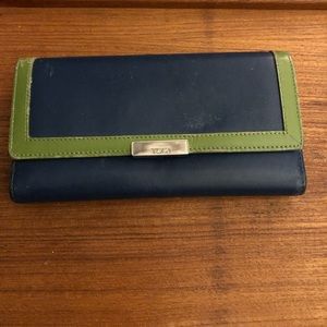Tumi Large Wallet Women’s